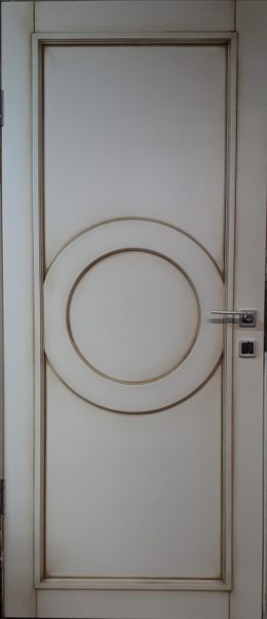 Межкомнатная дверь в профиле массив (эмаль с патиной) Электросталь